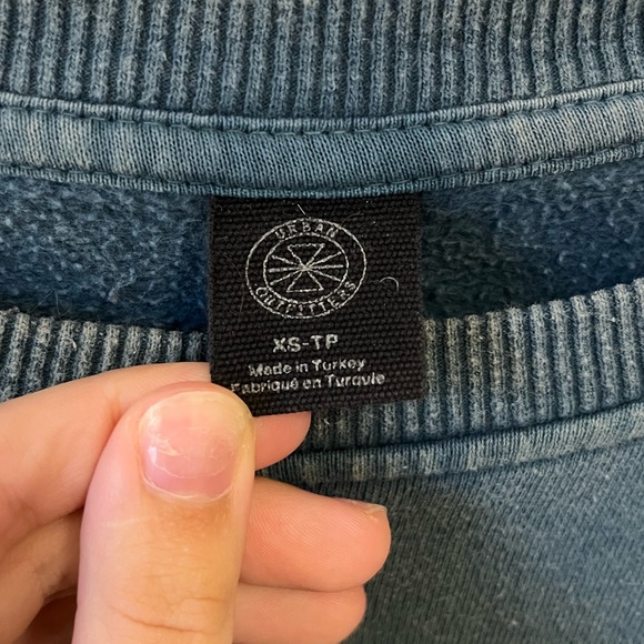 UO Vintage Style Oversized Sweatshirt! - Picture 3 of 3